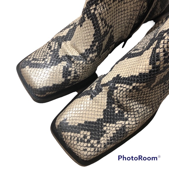 Zara off white square toe leather snakeskin print ankle boots - Picture 5 of 8